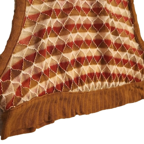 Womens Intimately Free People cropped sheer tank top size Medium. - Picture 9 of 14